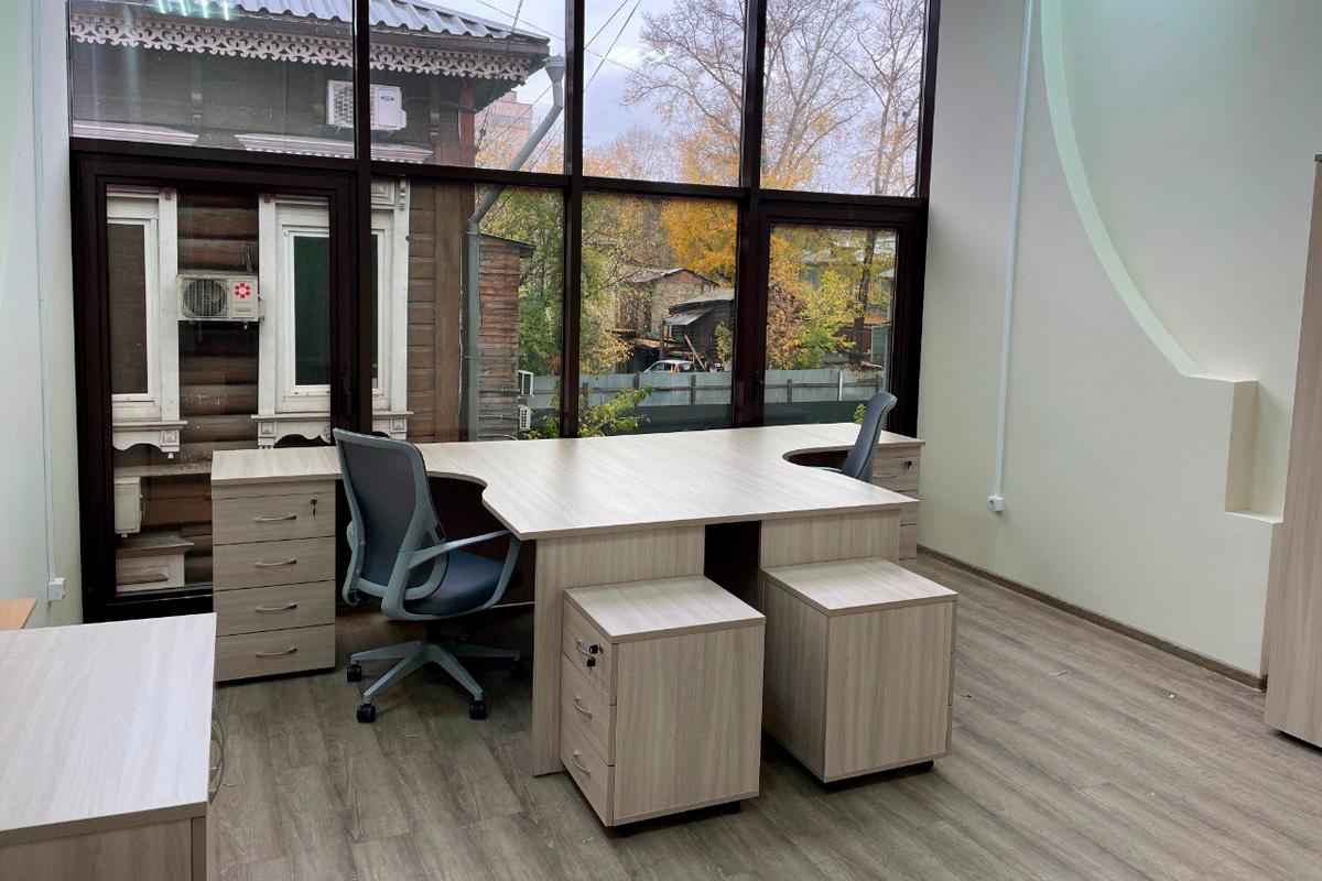 Мэр Руслан Болотов: В Иркутске завершён процесс передачи здания на улице Российской в пользование региональному филиалу фонда «Защитники Отечества»