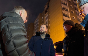 Врио губернатора Тверской области Виталий Королев поручил в сжатые сроки восстановить тепловой контур пострадавшего от огня здания