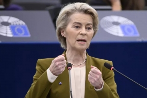 Вотум недоверия из-за вакцин: Урсула фон дер Ляйен на грани отставки
