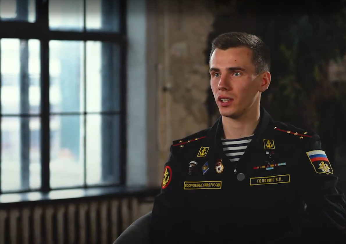 «Их опыт должен служить стране»: Спикер Гордумы Астрахани Игорь Седов рассказал о Герое России Владиславе Головине в рамках проекта «Элита, рожденная в бою»