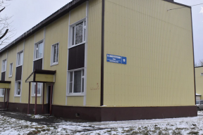 На Сахалине чиновницу осудили за покупку непригодного жилья для детей-сирот