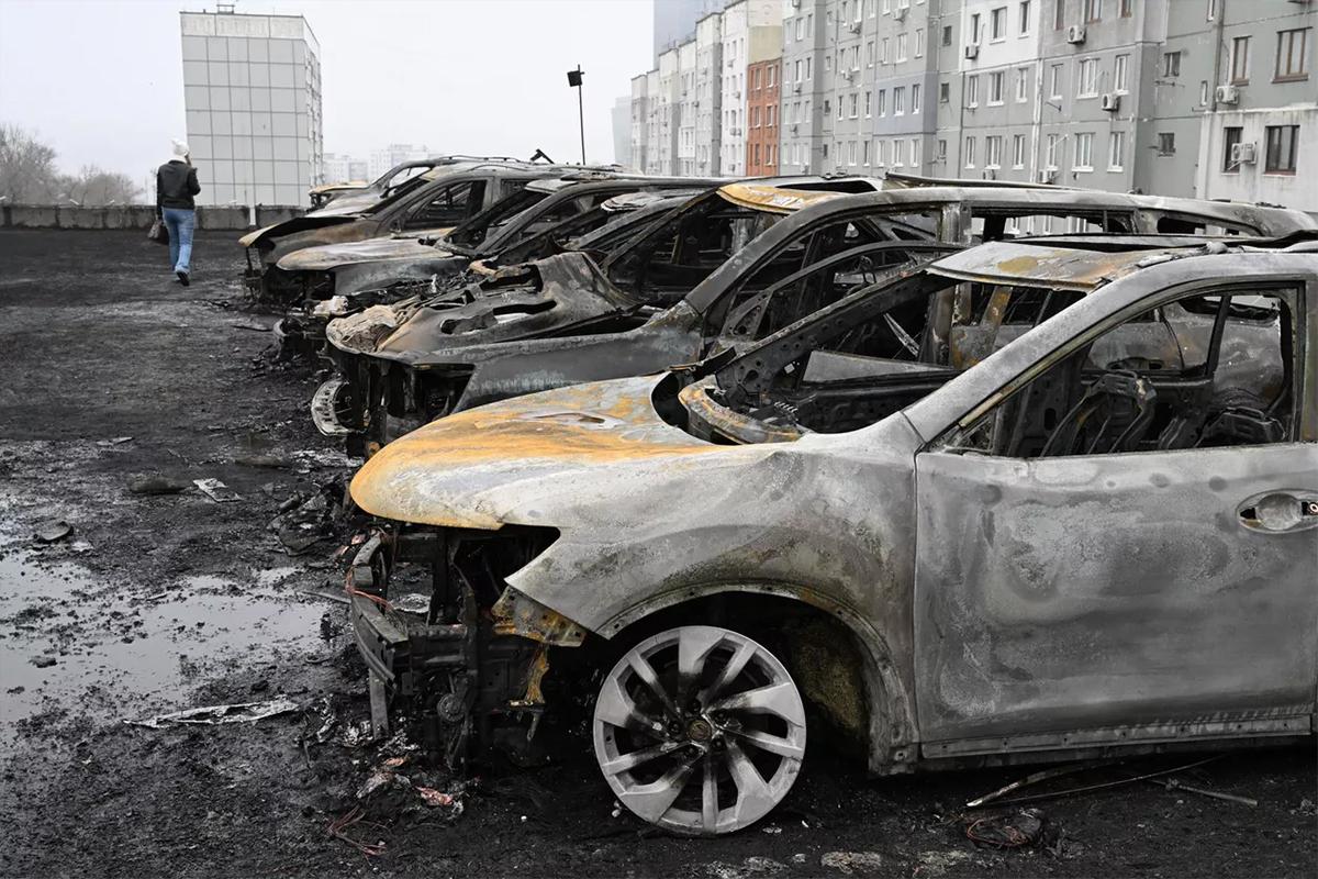 Арестовали заказчика поджога автомобиля, приведшего к пожару на стоянке во Владивостоке