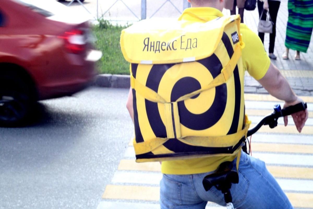 Мэр Казани Ильсур Метшин поручил разработать правила для курьеров на электровелосипедах