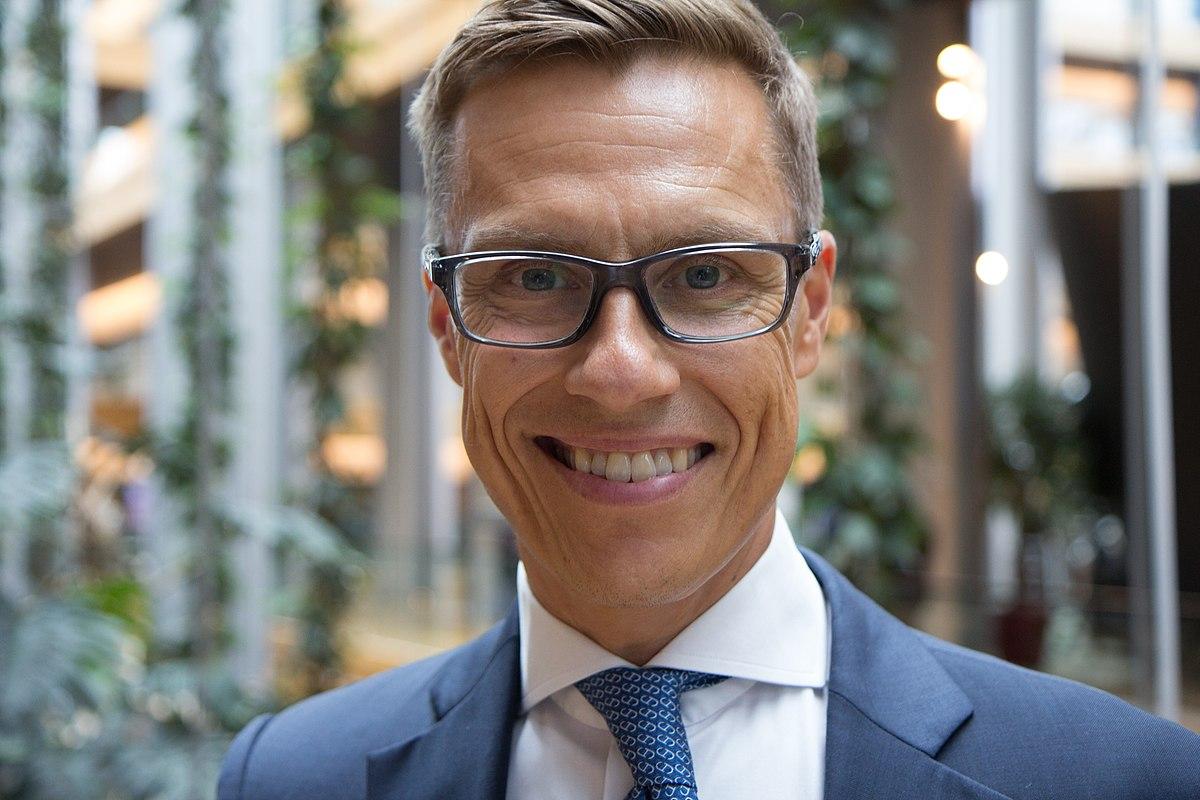 Теплое местечко: Президент Финляндии пристроил сына на стажировку в институт международных отношений