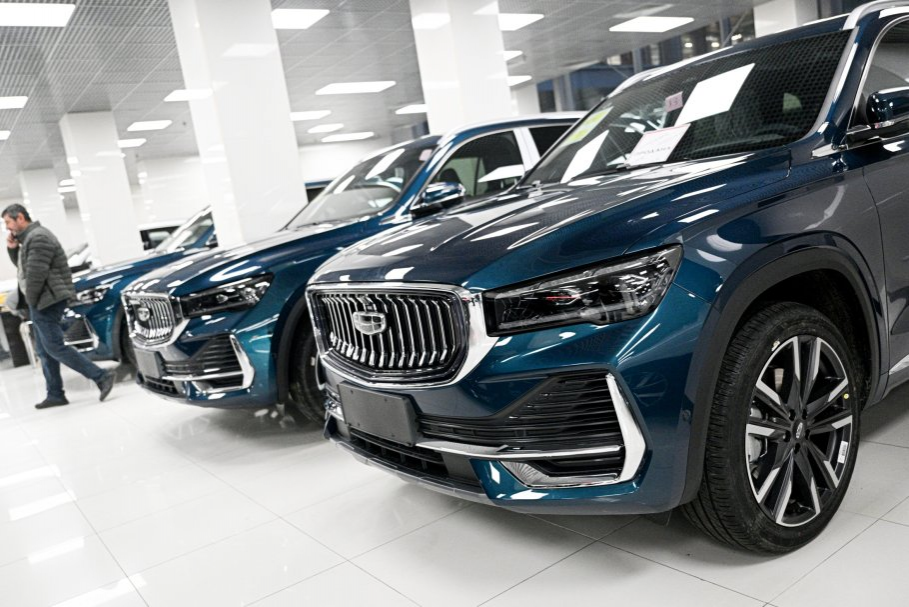 Автодилеры рассказали о перспективах цен на автомобили в 2025 году