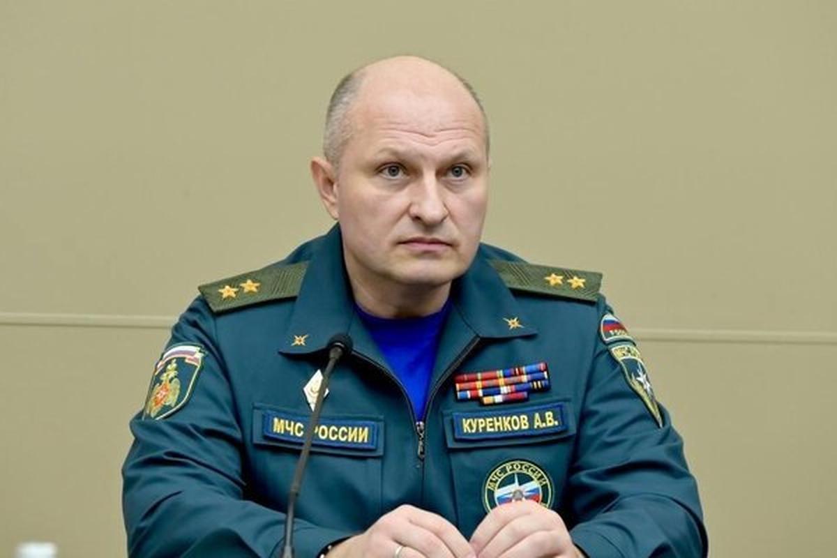 Новая техника и закрытые переговоры: зачем глава МЧС прибыл в Новосибирскую область