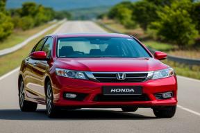 Обновлённая Honda City: рассекречен дизайн нового седана за 900 тысяч рублей