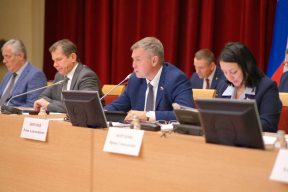 Роман Береснев: Заксобрание Кировской области предложило ужесточить ответственность за употребление энергетиков несовершеннолетними