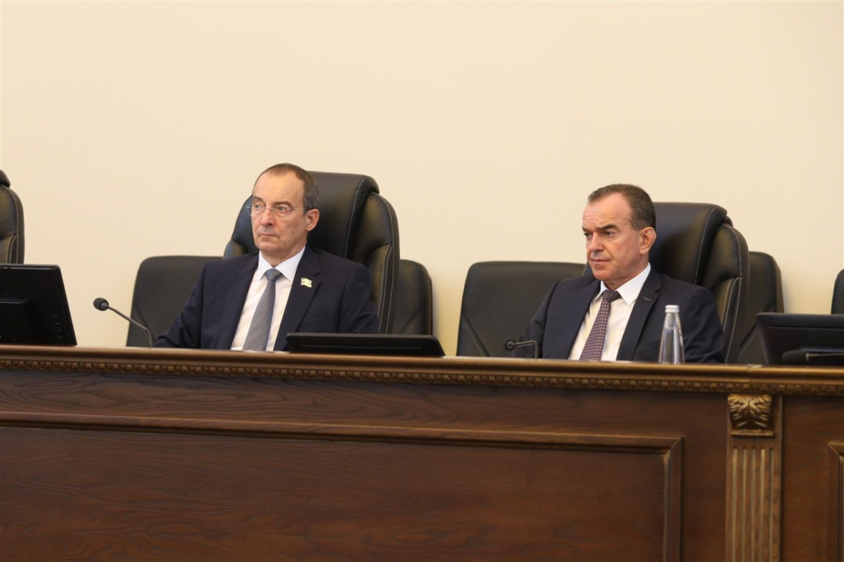 Депутаты утвердили изменения бюджета края на текущий год и плановый период