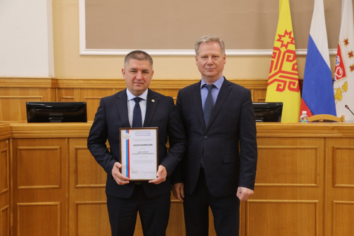 Глава Чебоксар Владимир Доброхотов получил благодарность от Госдумы на встрече участников Ассоциации городов Поволжья