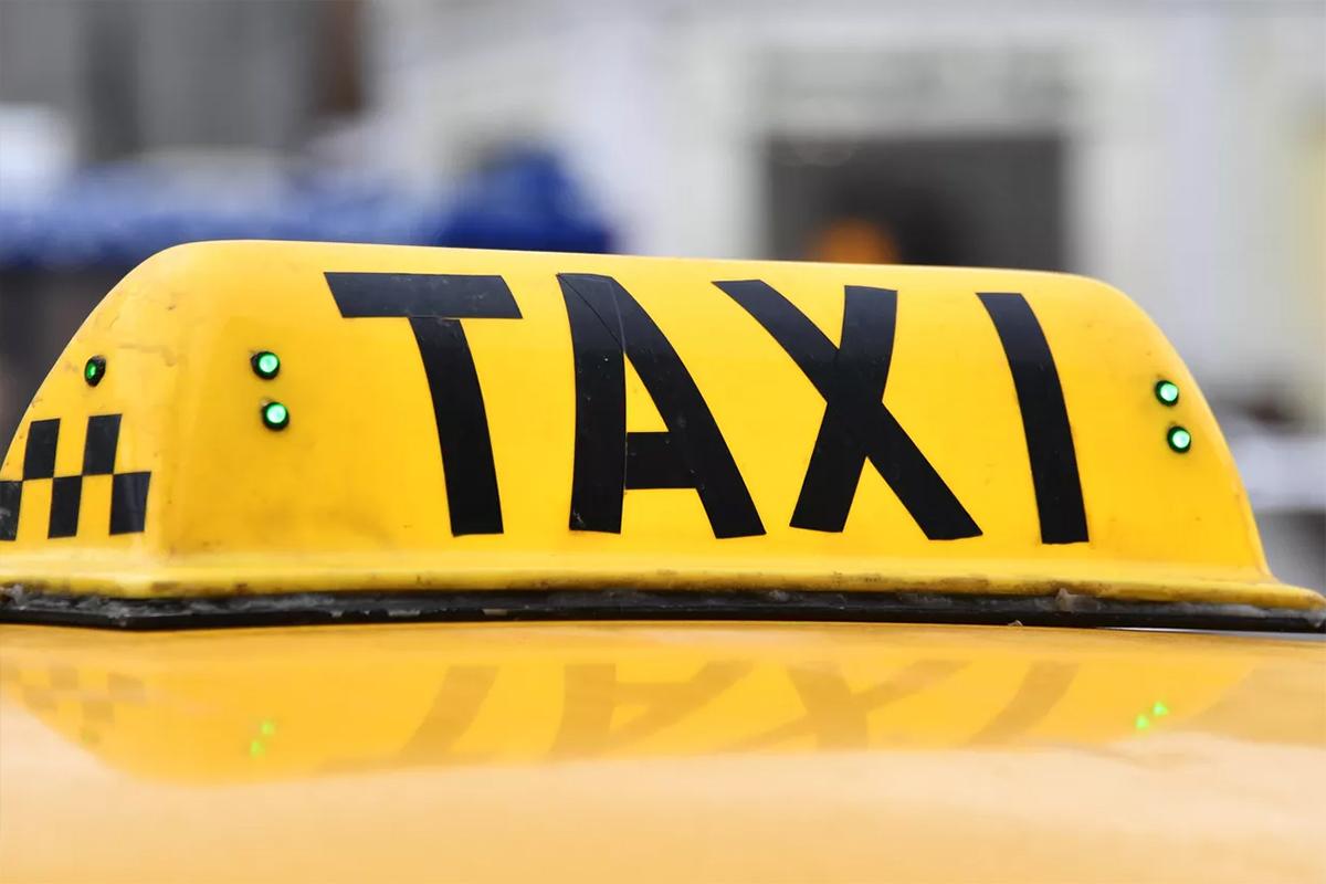 В Москве начнут штрафовать таксистов, не прошедших тест на знание города
