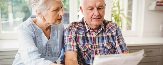 С первого августа работающим пенсионерам повысят пенсию