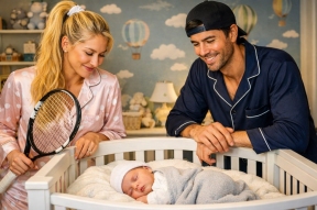 Родила «солнышко» в 44. Анна Курникова в четвертый раз стала мамой: первое фото новорожденного