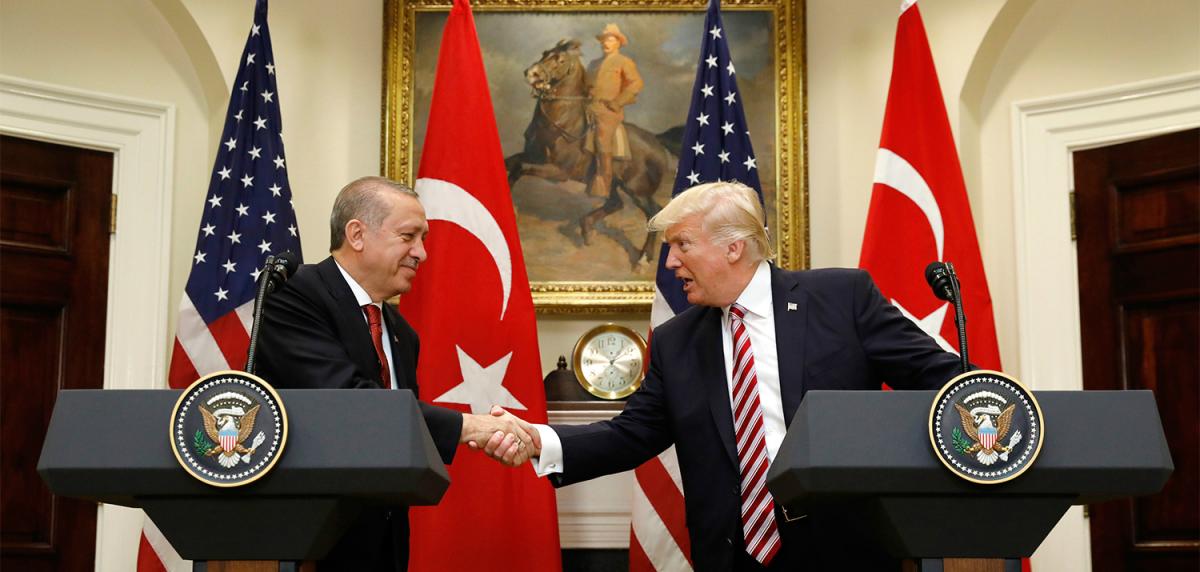 Трамп и Эрдоган по телефону обсудили ситуацию на Ближнем Востоке