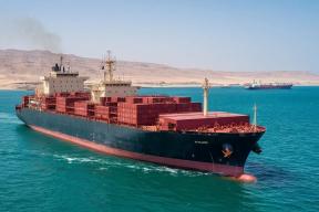 Ормузский пролив поделят пополам: что Трамп предложил Ирану за мир