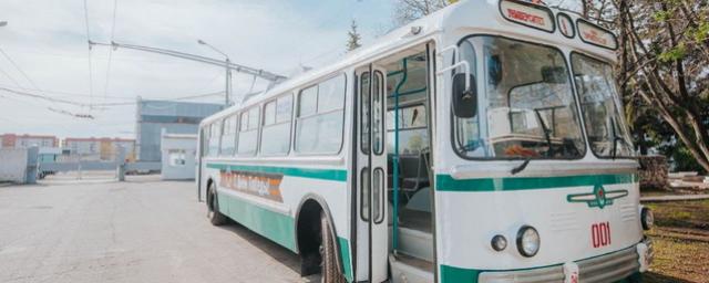 По улицам Чебоксар в День Республики будет ездить ретро-троллейбус
