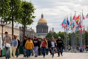 В Петербурге хотят поднять долю зарубежных путешественников на 20-30%