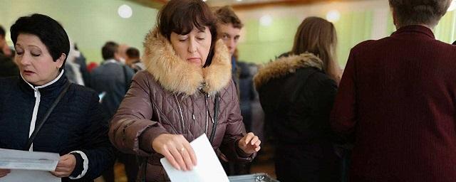 Зеленский: Выборы в Донбассе пройдут после развода войск