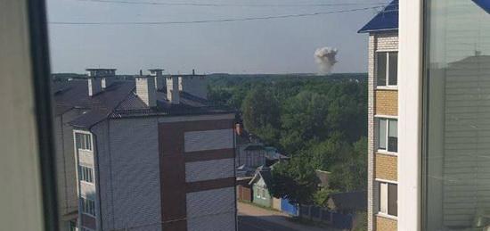 В российском городе Клинцы, в 45 км от украинской границы, прогремел взрыв