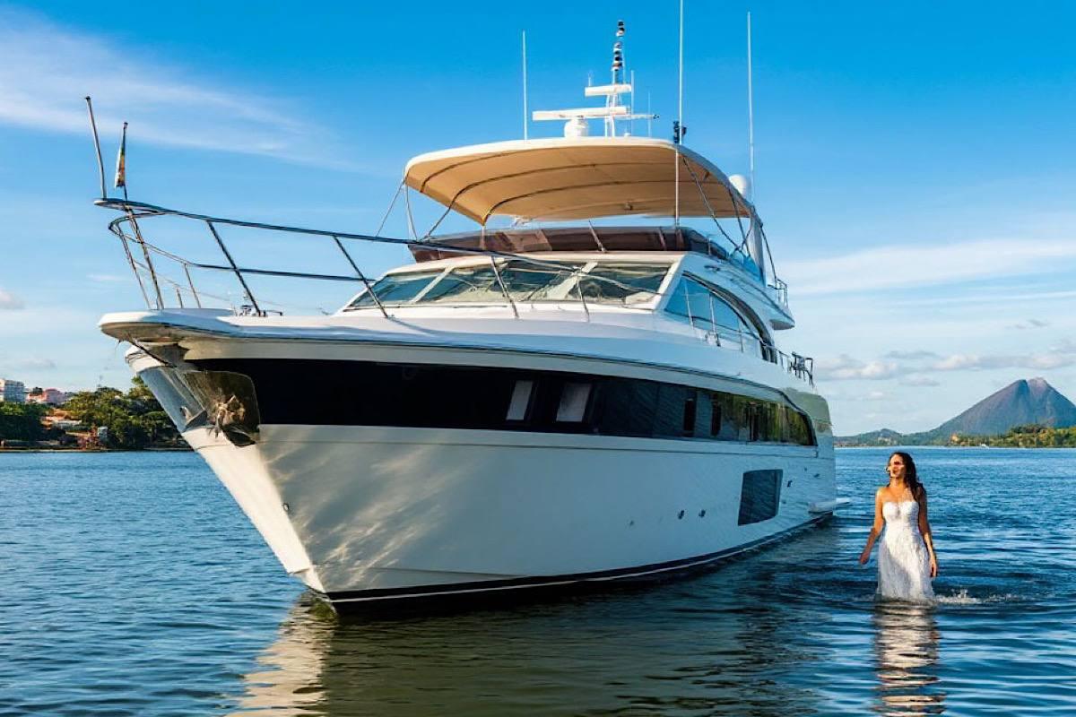 В Бразилии невеста утонула на яхте, где только что отпраздновала помолвку