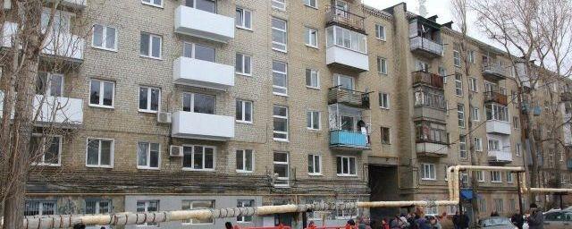 Валерий Радаев проинспектировал восстановленный после взрыва газа дом