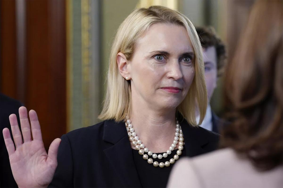 Американский посол на Украине уходит в отставку из-за конфликта с Трампом