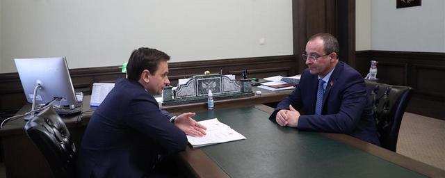 Председатель ЗСК Юрий Бурлачко провел рабочую встречу с председателем крайизбиркома Алексеем Черненко