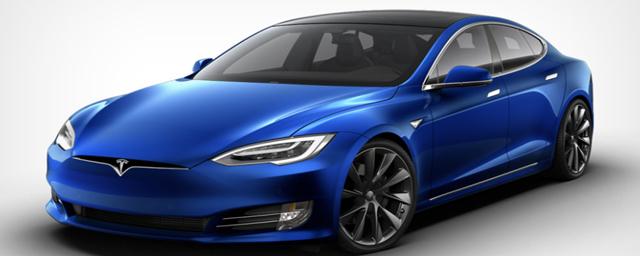 Tesla выпустила электромобиль Model S с большим запасом хода