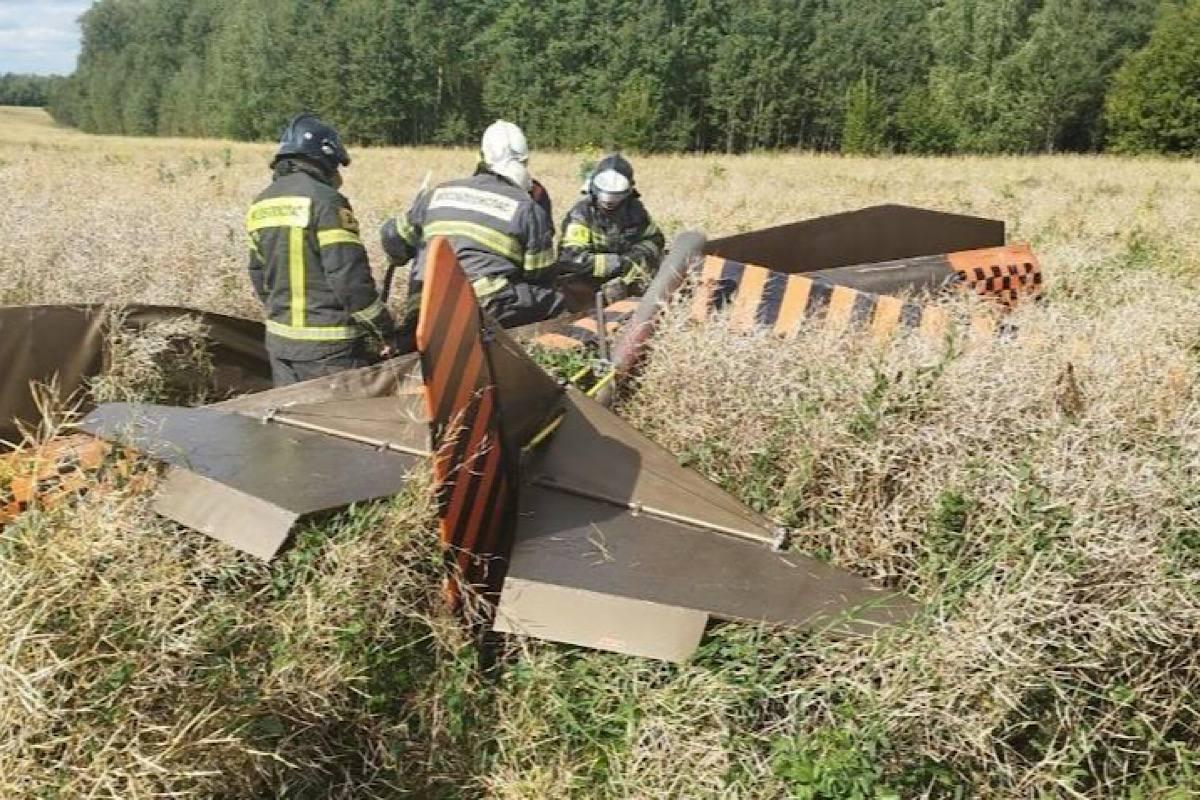 СК расследует обстоятельства крушения самолета в Подмосковье