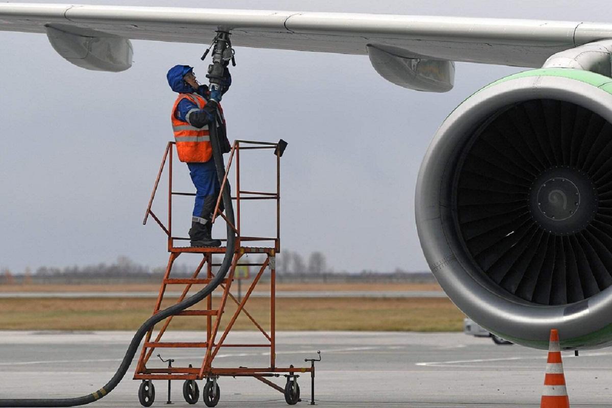 В Новосибирске завершено расследование дела о столкновении самолёта с топливозаправщиком