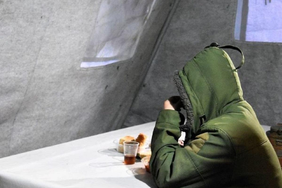 С начала работы пункта питания  для бездомных в Хакасии прошло больше месяца, за это время выдано свыше 1800 горячих обедов