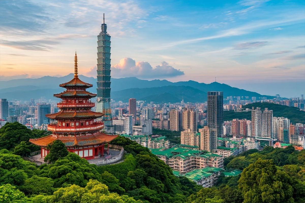 Пекин обвинил Тайбэй в попытке «продать» остров США ради экономического развода с КНР