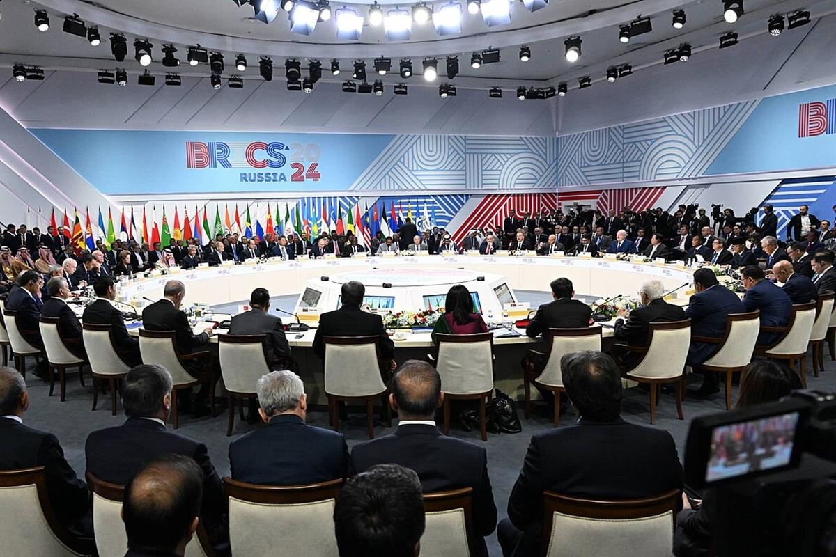 Трамп заявил о скором упадке БРИКС после торговых угроз США