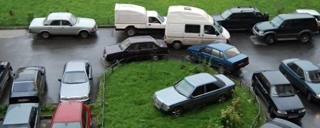 В Петербурге планируют поднять штрафы за неправильную парковку
