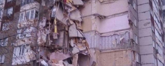 Власти Ижевска объявили режим ЧС после обрушения части жилого дома