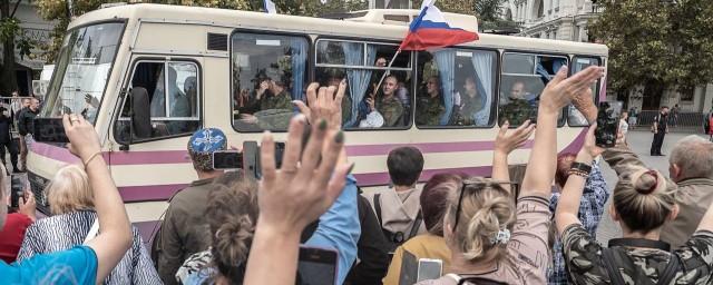 Мобилизованных крымчан и севастопольцев проводили на курсы подготовки и боевого слаживания