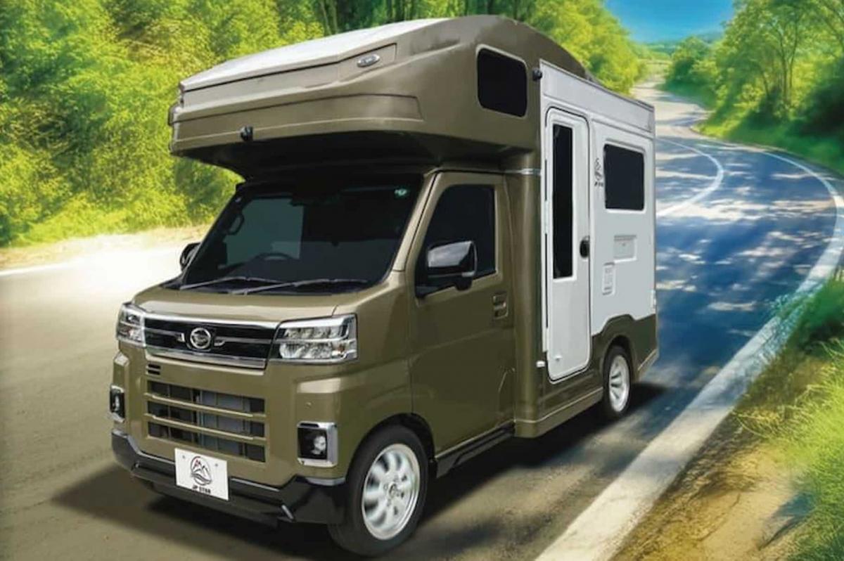 Микролитражка-трансформер: как японцы превратили 64-сильный грузовичок в люкс-отель за 3 миллиона рублей