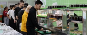 На Дальнем Востоке школьников лучше всего кормят на Чукотке