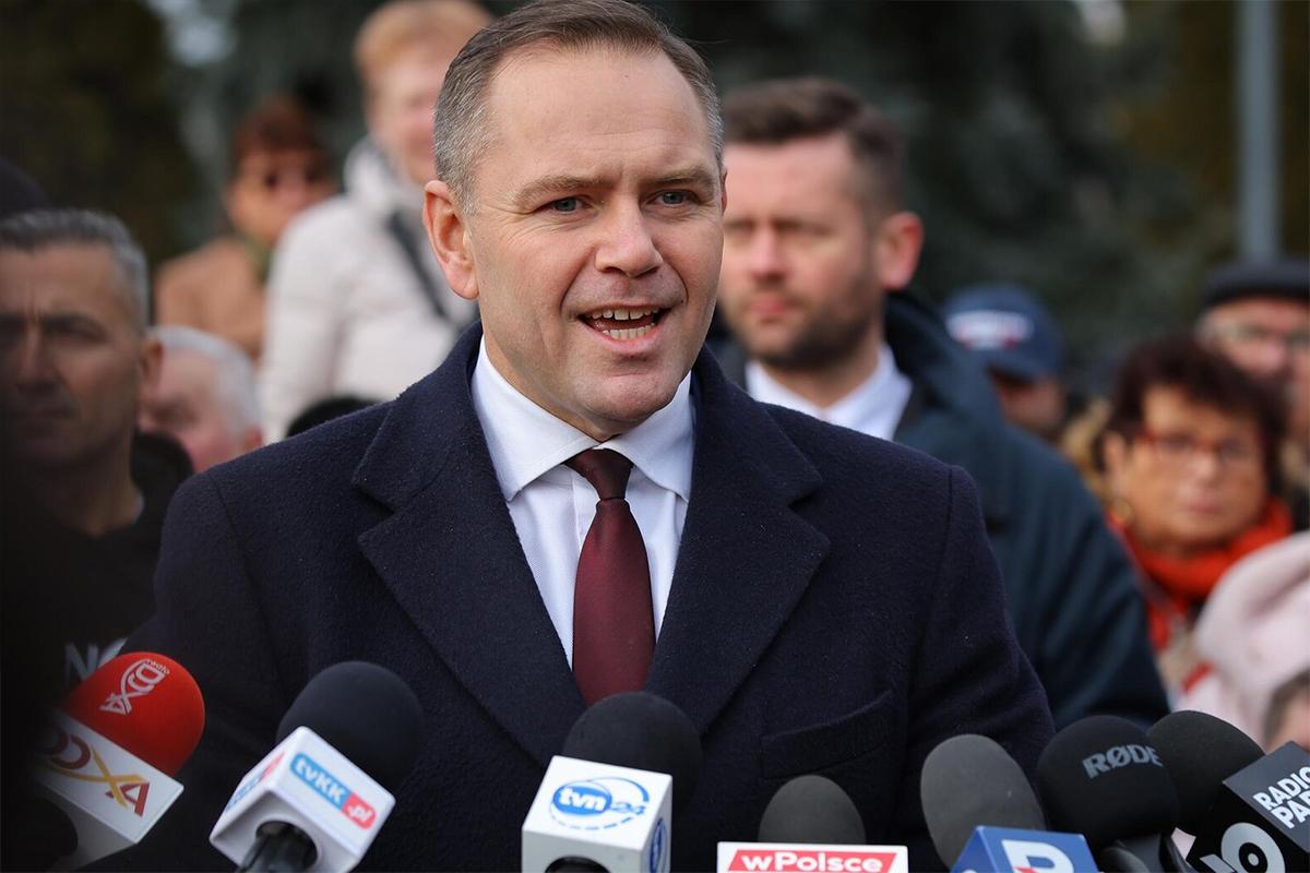 Навроцкий выиграл выборы президента Польши после подсчета всех голосов