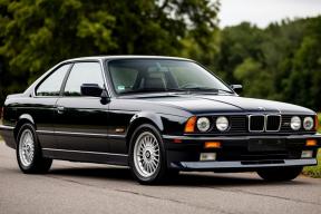 Падение стоимости BMW M6 1987 года на 35% за пять лет удивило экспертов