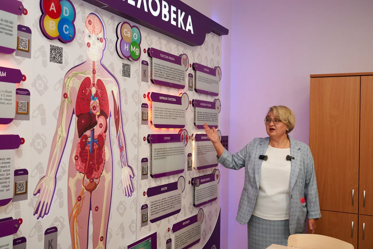 62 тысячи школьников и 5,5 тысячи первоклассников: директор департамента образования Ирина Замятина рассказала о готовности Сургута к новому учебному году