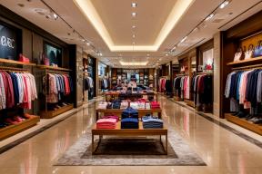 Dior планирует вернуть два флагманских бутика в Москве к 2028 году