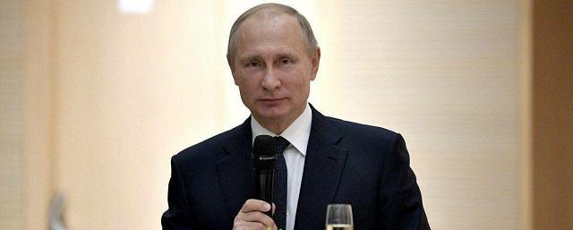 Песков: Владимир Путин не проставляется в собственный день рождения