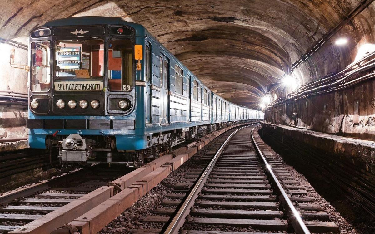 Московское метро опровергло информацию о задымлении на станции