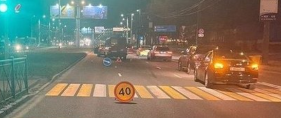 В Калининграде 26-летний мужчина попал под колеса Mercedes