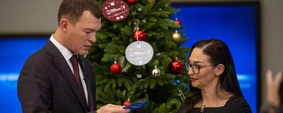 Хабаровский губернатор Дегтярев исполнит новогодние желания трех детей