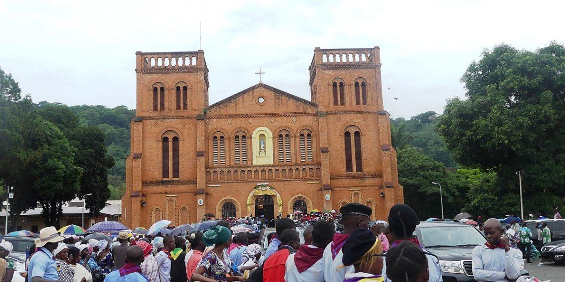 Lengo Songo: жители ЦАР восстановили и открыли разрушенные церкви и мечети