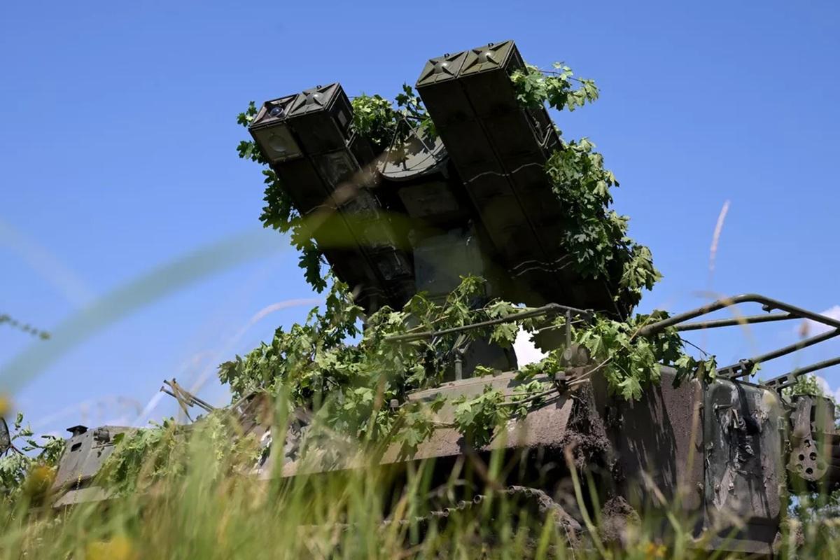 Беспилотники ВСУ атаковали город Рыльск в Курской области