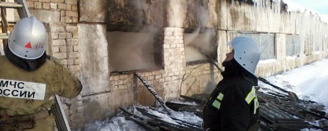 В Кирове в результате пожара на автомойке пострадал мужчина