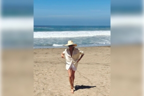 Меган Маркл снялась в шортах на калифорнийском пляже